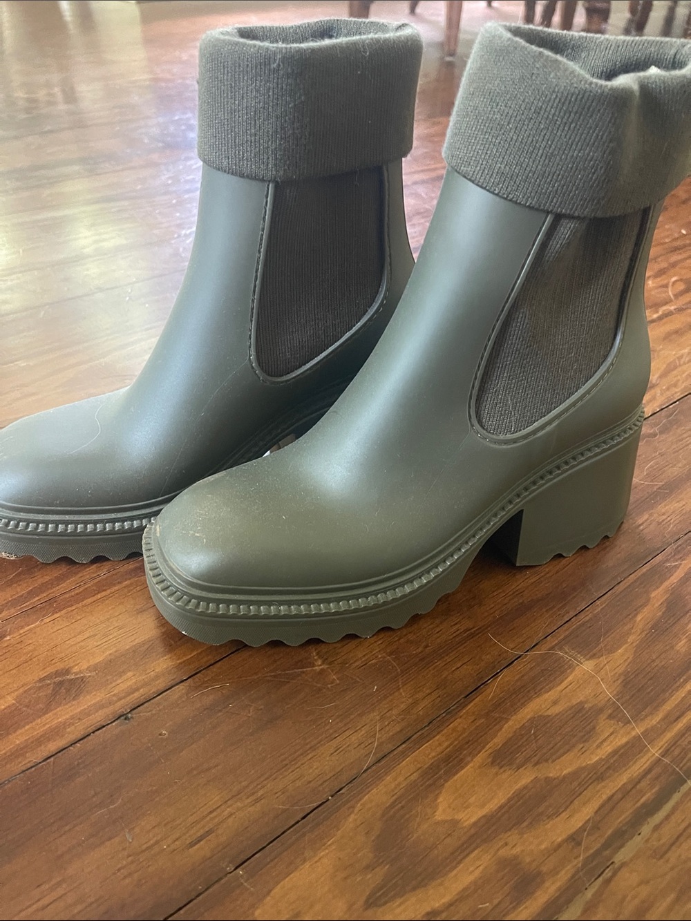 Sam Edelman Circus Olive Green Chunky Chelsea Heeled Boots